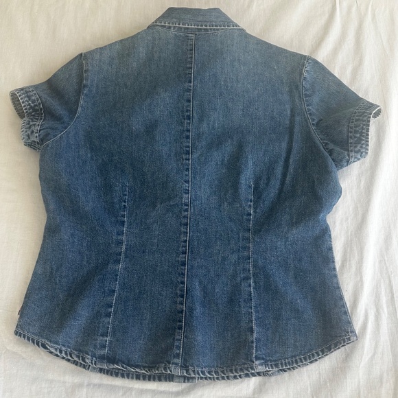 Vintage 90s Limited Jeans Women’s Denim Shirt — Medium, 100% Cotton - Picture 7 of 8